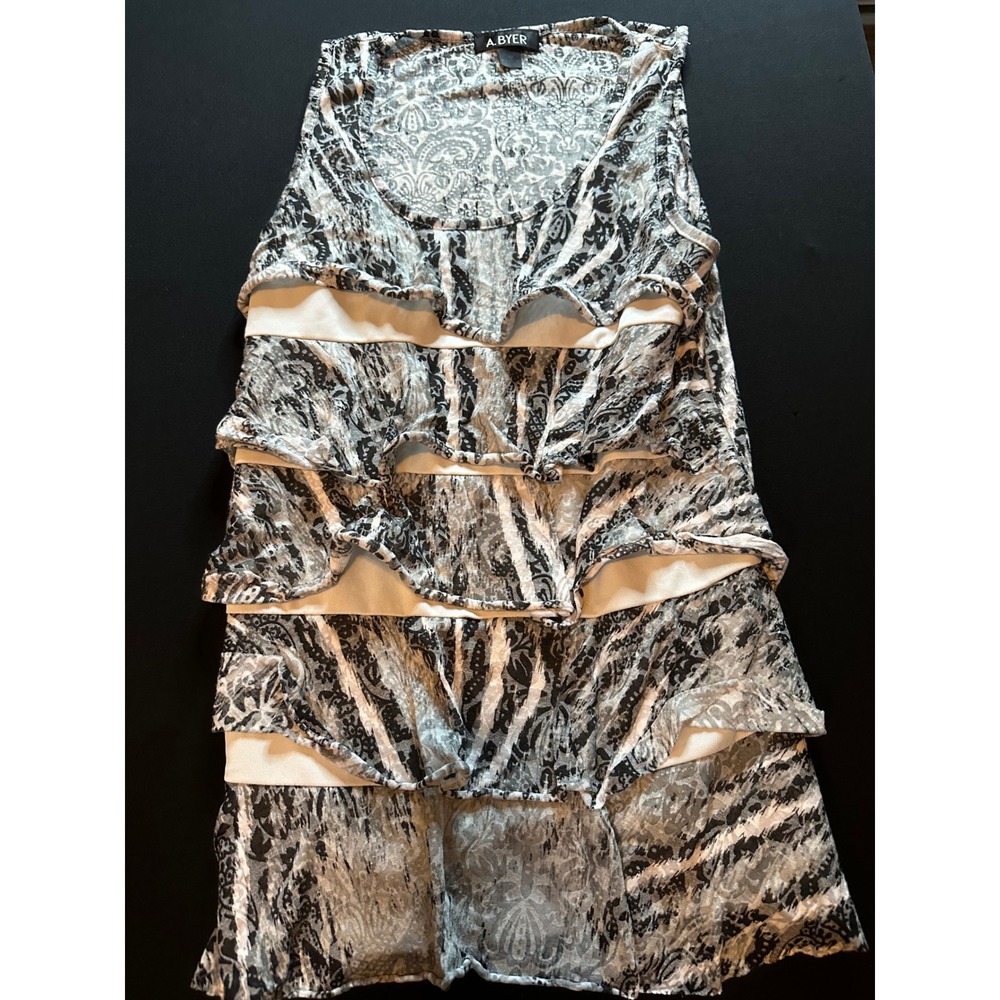 A. Byer Womens Gray Paisley Tiered Ruffle Sleeveless Top Size M